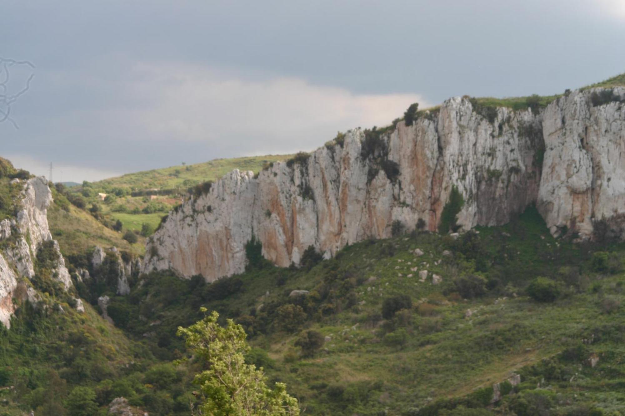 Vila Casa Della Nonna Caltavuturo Exteriér fotografie